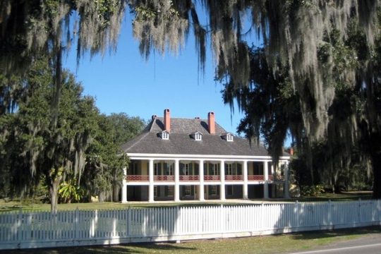 Combination Private Citywide Driving Tour featuring Destrehan Plantation