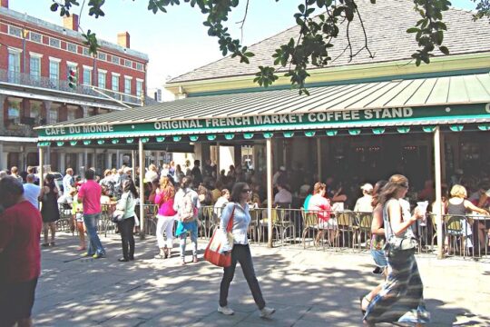 New Orleans French Quarter- At your own pace. Downloadable audiovisual tour.